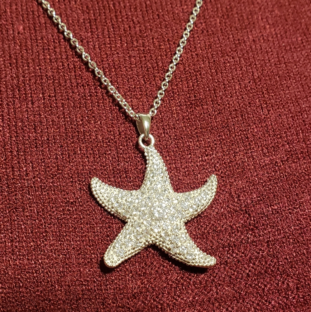 Grade AAA CZ .925 Silver Starfish Necklace